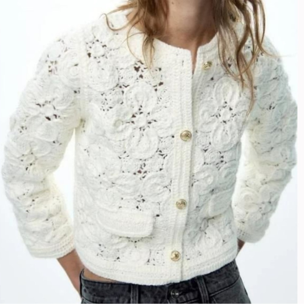 Zara Macrame Crop Cardigan Sweater Medium Button Front Cottagecore Quiet Luxury